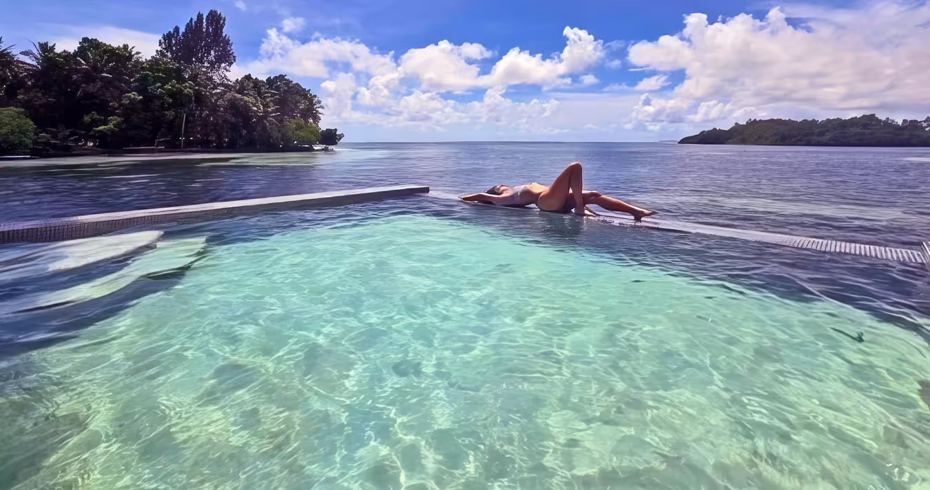 home banner Paran Nuii Resort